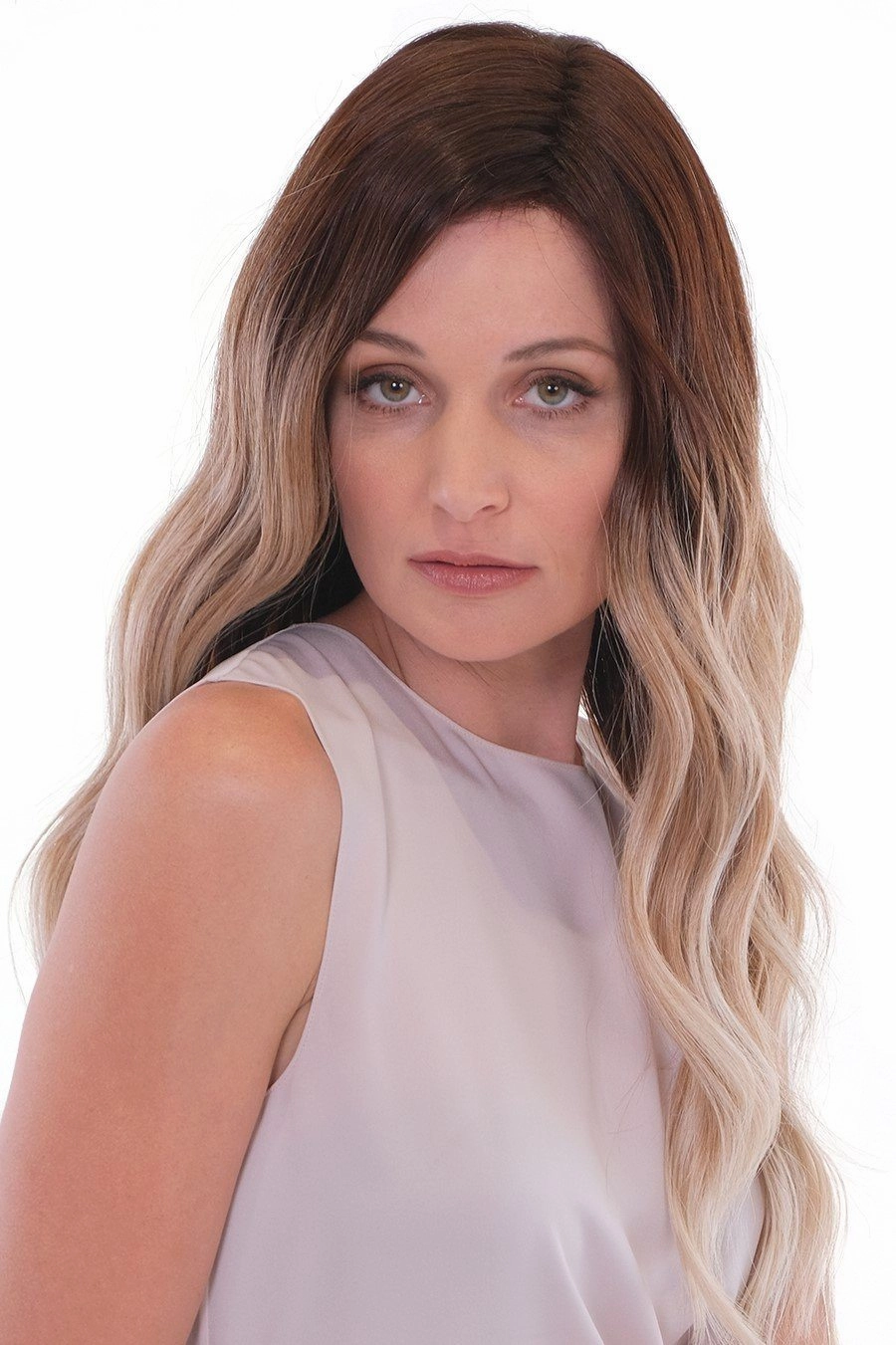 Accessories_Belle Tress_Wigs Belle Tress Wigs - Maxwella 22" (#6050 / #6050A)