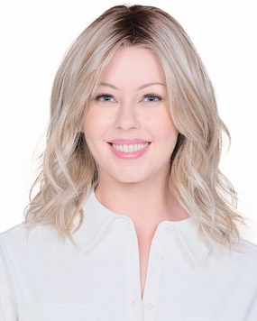 Accessories_Belle Tress_Wigs Peerless 14 E | Lace Front & Monofilament Part Synthetic Wig by Belle Tress
