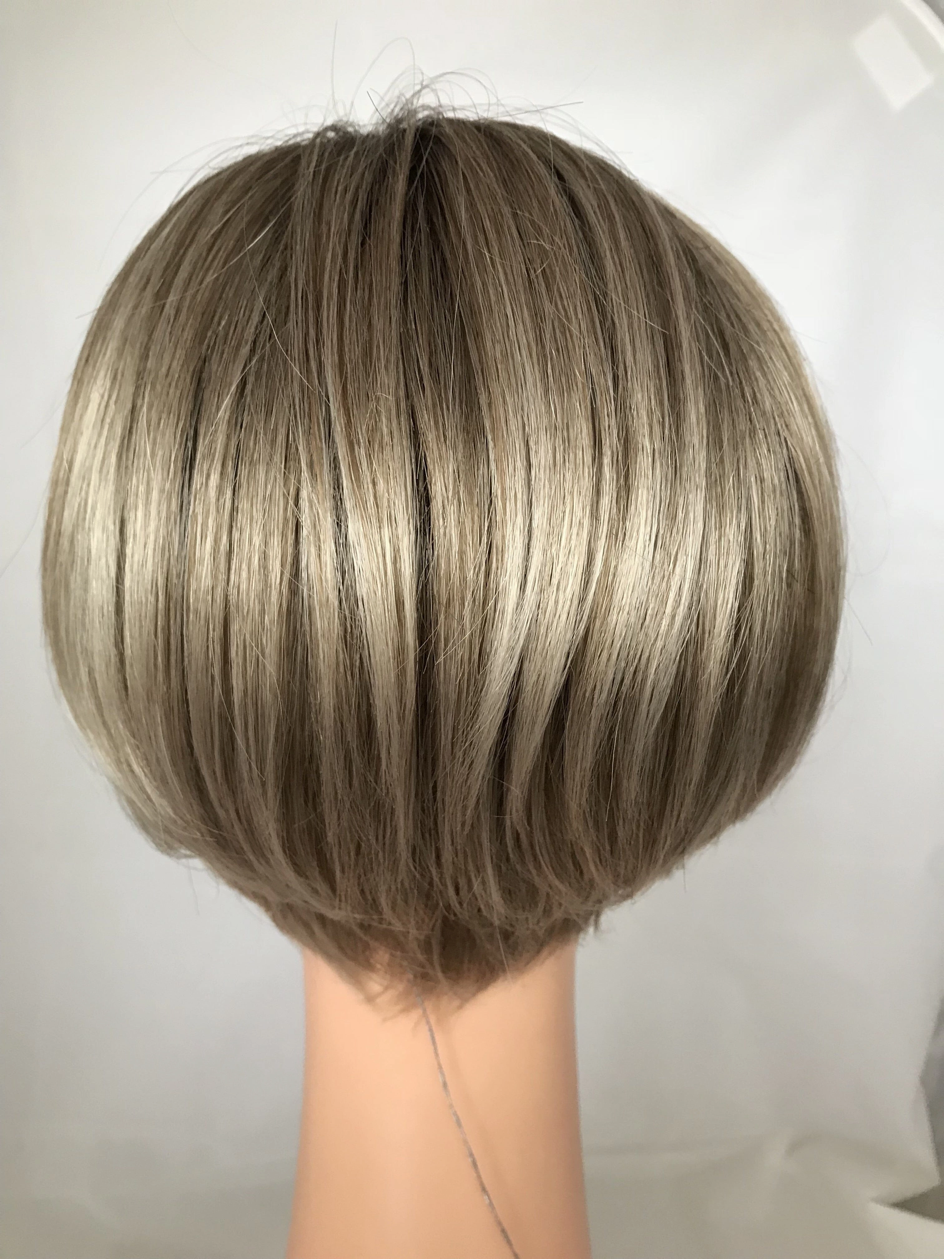 Accessories_Ellen Wille_Wigs Rich Mono Wig by Ellen Wille