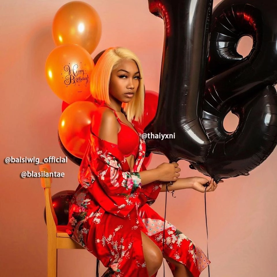 BAISI MODEL SHOW, Click to Get Same Wig ( Blonde 613# Lace Frontal Bob )