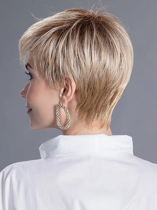 Elan | Changes Collection | Heat Friendly Synthetic Wig
