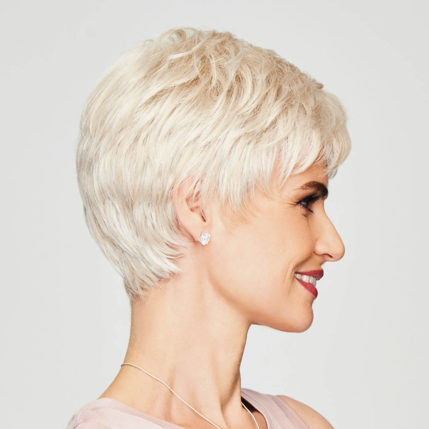Winner Ladies Wig by Raquel Welch Wigs